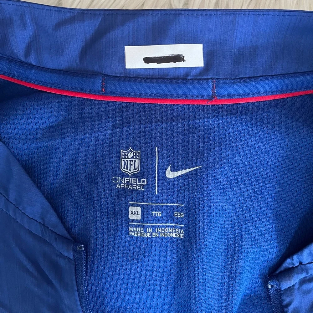 {NFL x Nike} New York Giants Lightweight Pullover Jacket in Blue - Men's XXL